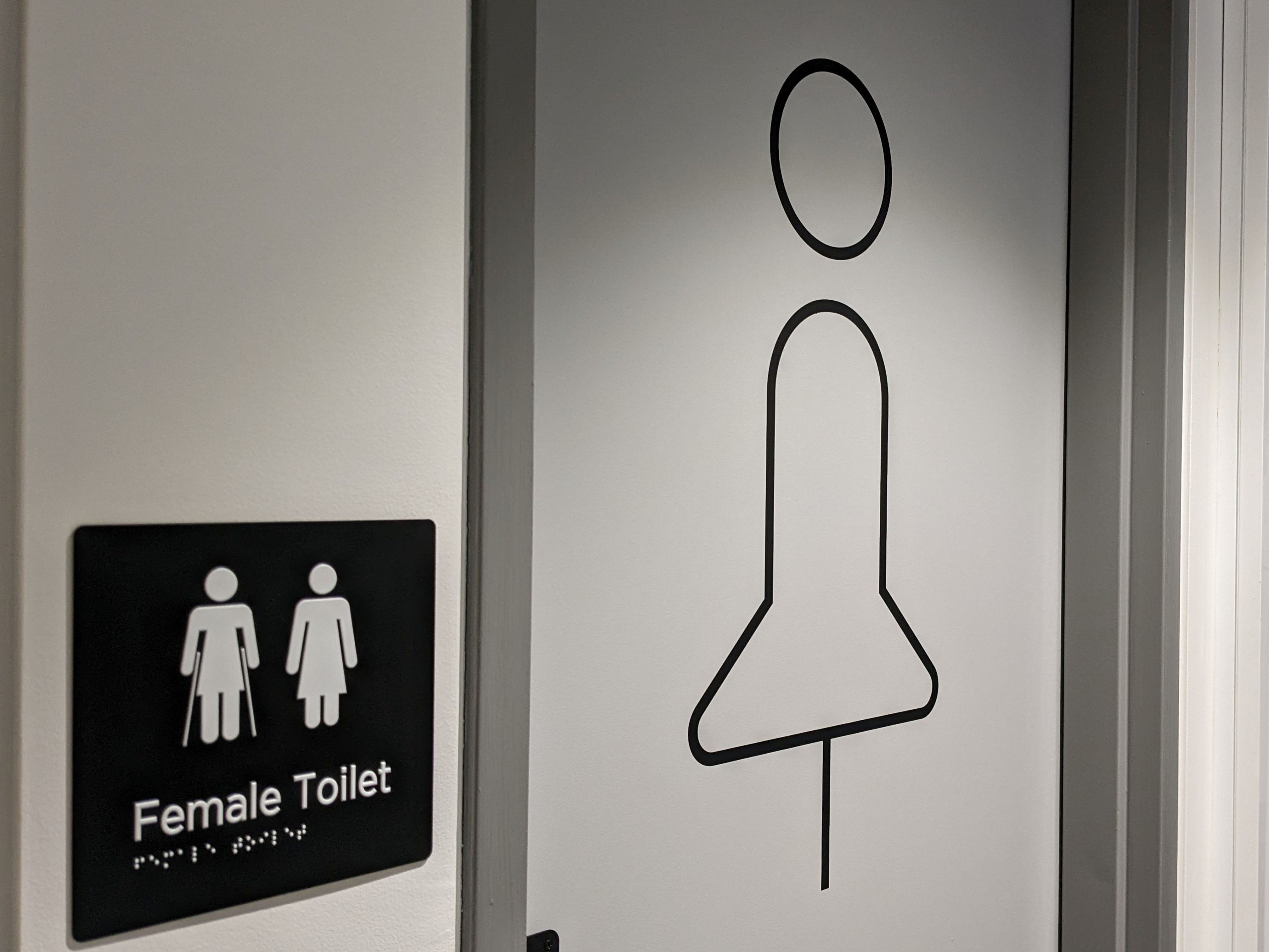 3D fabricated signage