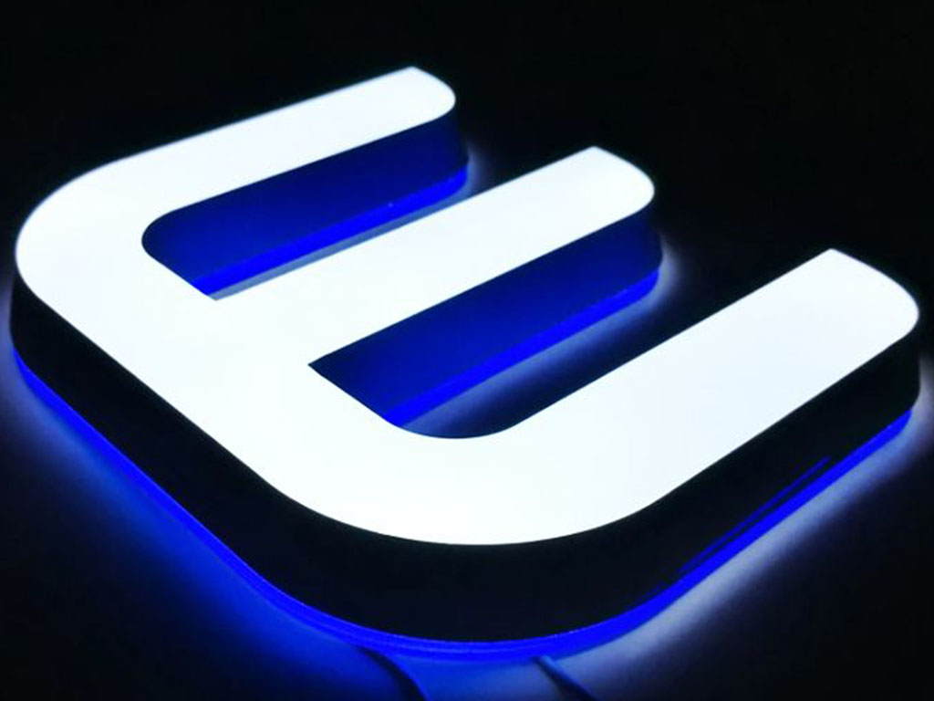 Illuminated signage (led)